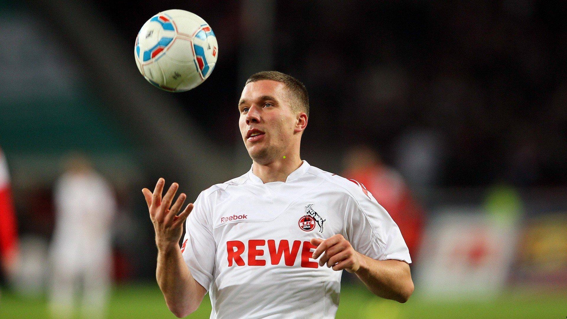 阿里纳斯点评湖人引援策略，迎回浓眉将是最具紫金风格的棋局